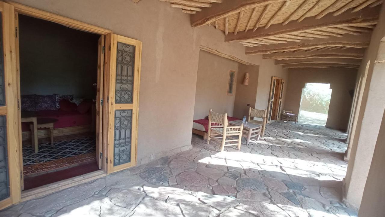Dar Paru Bed & Breakfast Мхамид Екстериор снимка