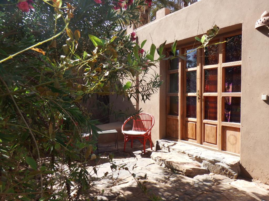 Dar Paru Bed & Breakfast Мхамид Екстериор снимка