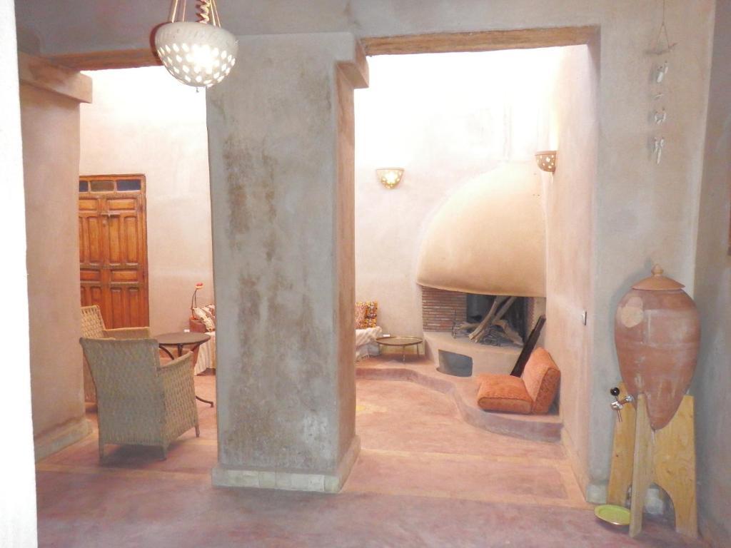 Dar Paru Bed & Breakfast Мхамид Екстериор снимка